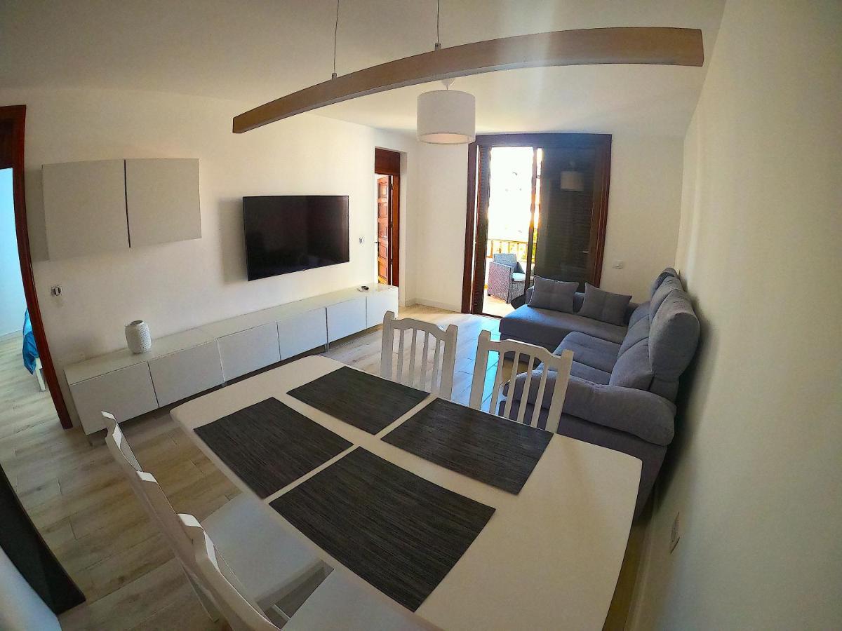 Parque Santiago I - 2 Bedroom - 1 Bathroom - Open Plan Living - Kitchen Area - Extra Large Balcony - First Floor Apartment Πλάγια ντε λας Αμέρικας Εξωτερικό φωτογραφία