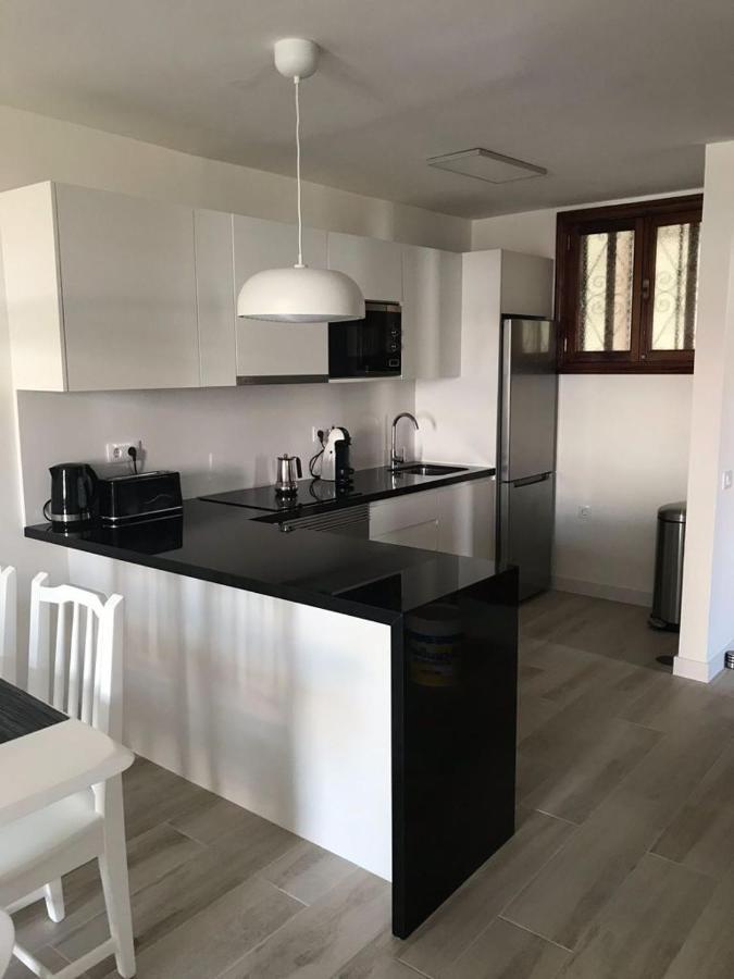 Parque Santiago I - 2 Bedroom - 1 Bathroom - Open Plan Living - Kitchen Area - Extra Large Balcony - First Floor Apartment Πλάγια ντε λας Αμέρικας Εξωτερικό φωτογραφία