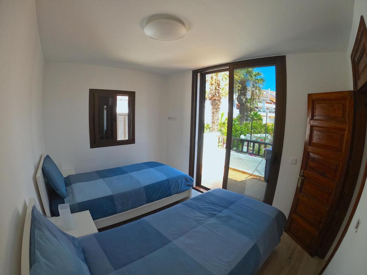 Parque Santiago I - 2 Bedroom - 1 Bathroom - Open Plan Living - Kitchen Area - Extra Large Balcony - First Floor Apartment Πλάγια ντε λας Αμέρικας Εξωτερικό φωτογραφία